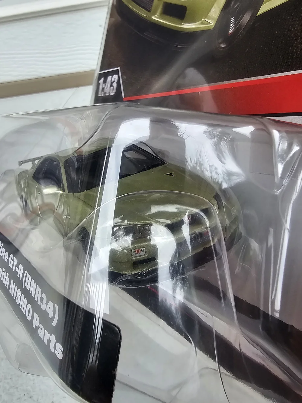 Hot Wheels Premium 1:43 Nissan Skyline GT-R BNR34 V-Spec II Nur R34
